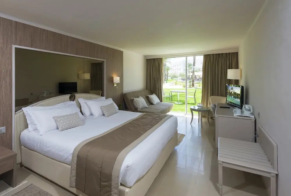 هتل جازتور خالف سوسه